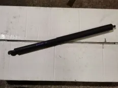 Амортизатор двери багажника Mercedes-Benz M-класс W164 (2005—2008)