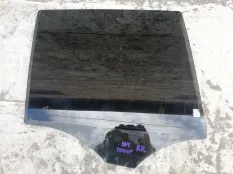 Стекло боковое Mercedes-Benz M-класс W164 (2005—2008)