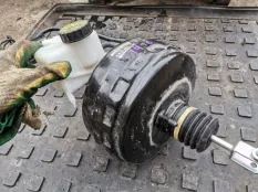 вакуумный усилитель тормозов Mercedes-Benz GLK-класс X204 рестайлинг (2012—2015)