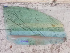 Стекло боковое Mercedes-Benz C-класс W203/S203/CL203 рестайлинг (2004—2008)