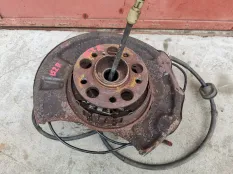 Ступица Mercedes-Benz E-класс W211/S211 (2002—2006)