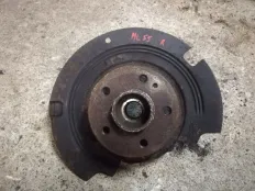 Кулак задний правый Mercedes-Benz M-класс W163 рестайлинг (2001—2005)