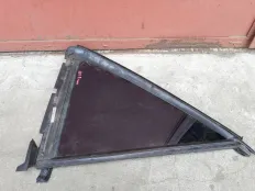 Форточка двери Mercedes-Benz M-класс W164 (2005—2008)