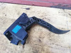 Педаль газа Mercedes-Benz Vito W639 рестайлинг (2010—2014)