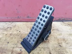 Педаль газа Mercedes-Benz E-класс W212/S212/C207/A207 (2009—2013)