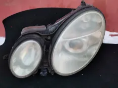 Фара Mercedes-Benz E-класс W211/S211 (2002—2006)