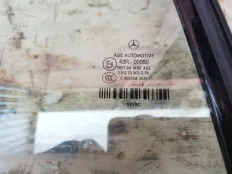 Стекло боковое справа сзади A2076701600 Mercedes-Benz E-Class 2012 C207 271.860 Mercedes-Benz E-класс W212/S212/C207/A207 (2009—2013)