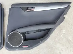 Обшивка двери Mercedes-Benz C-класс W204/S204 (2006—2011)