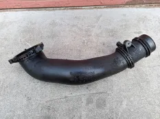 Патрубок интеркулера Mercedes-Benz C-класс W204/S204 (2006—2011)