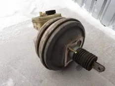 вакуумный усилитель тормозов Mercedes-Benz S-класс W220 (1998—2005)