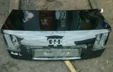 Крышка багажника Audi A8 D3 рестайлинг 2 (2007—2010)