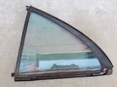 Форточка двери Mercedes-Benz C-класс W203/S203/CL203 рестайлинг (2004—2008)