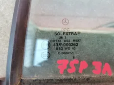 Форточка двери слева сзади A2037300755 Mercedes-Benz C-Class W203 Mercedes-Benz C-класс W203/S203/CL203 рестайлинг (2004—2008)