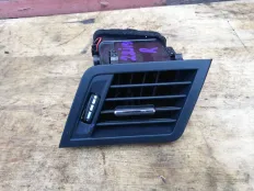 Решетка вентиляционная Mercedes-Benz E-класс W212/S212/C207/A207 (2009—2013)