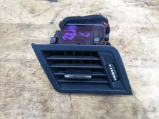 Решетка вентиляционная Mercedes-Benz E-класс W212/S212/C207/A207 (2009—2013)