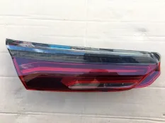 Фонарь в крышку багажника задний левый BMW 8 F91