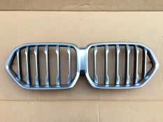 Передняя декоративная решетка (ноздри) BMW X6 G06