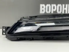 Светодиодная фара верхняя Crystal передняя левая