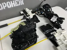 Комплект доводчиков дверей BMW 8 G16 F93