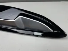 Накладка воздуховода крыла правая BMW 8 G14 G15