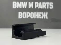 Накладка направляющей сиденья передняя левая BMW 8