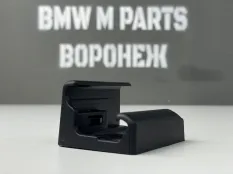 Накладка направляющей сиденья передняя левая BMW