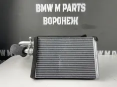 Теплообменник BMW 5 6 7 8 F90 G30 G31 G32 G11 G12