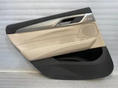 Обшивка двери задняя левая BMW G32 GT