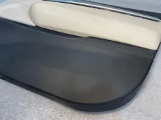 Обшивка двери передняя правая BMW G32 GT