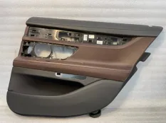 Обшивка двери задняя правая BMW 7 G11