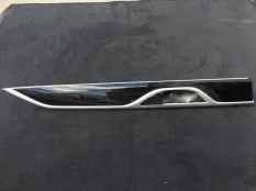 Декоративная накладка двери задняя левая BMW 7 G11