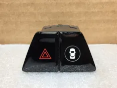 Кнопка аварийной сигнализации BMW 5 6 7 F90 G30