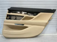 Обшивка двери задняя правая BMW 7 G12