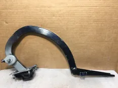 Петля крышки багажника правая BMW 5 F90 G30 G38