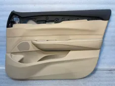 Обшивка двери передняя правая BMW 6 G32 GT