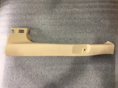 Облицовка крышки багажника правая BMW 6 G32 GT