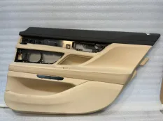 Обшивка двери задняя правая BMW 7 G12