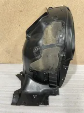 Кожух колесной ниши ( подкрылок ) BMW 6 G32