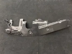 Кожух рулевого механизма левый BMW X5 X6 F15 F85