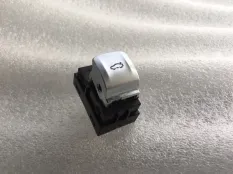 Кнопка открывания багажника BMW 7 8 X3 X4 X7 G11