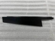 Накладка центральной стойки двери задняя левая BMW