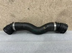 Шланг радиатора BMW 5 6 7 8 G30 G31 G32 G11 G12