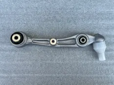 Нижний поперечный рычаг передний правый BMW X5 X6