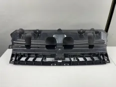 Среднее крепление заднего бампера BMW X5 G05 F95