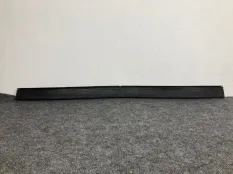 Уплотнитель капота левый BMW x5 x6 x7 xm G05 F95