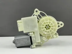 Мотор стеклоподъемника задний левый BMW x5 x6 x7