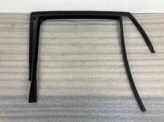 Направляющая стекла двери задняя левая BMW X6 F16