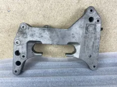 Поперечная балка крепления КПП BMW 2 3 4 5 6 7 8