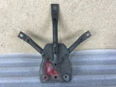 Опорный кронштейн BMW 5 6 7 G30 G31 G32 G11 G12