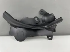 Уплотнитель капота левый BMW 8 5 F90 G30 G31 G38